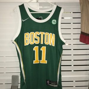Kyrie Irving #11 Celtics Jersey Sz:M